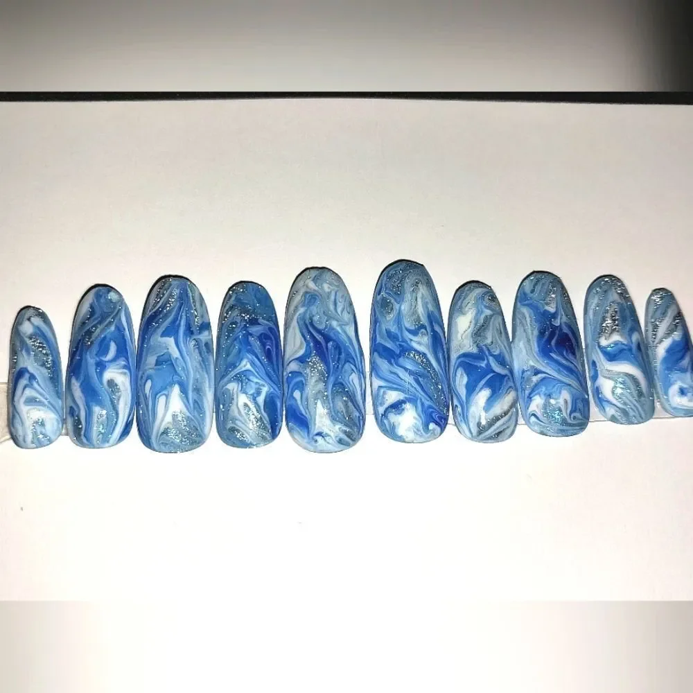 Hand crafted custom print 10pc short acrylic press on nails sz small